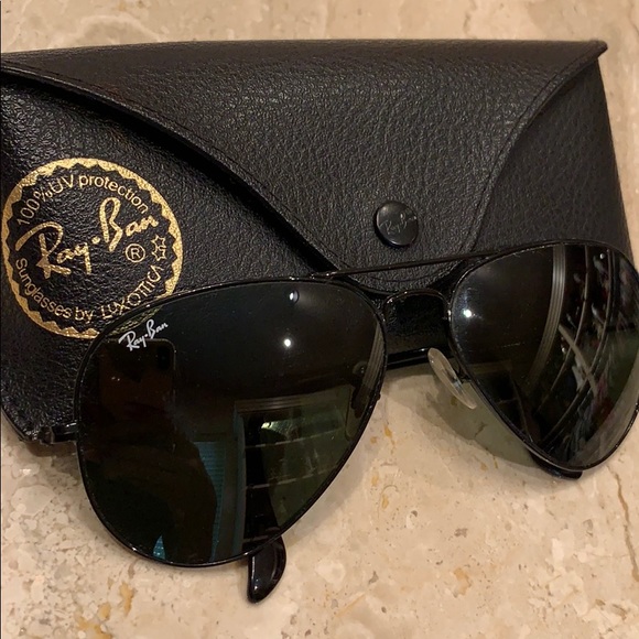 RayBan Aviators - Picture 2 of 7